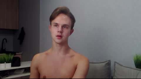 Angel online show from September 2025 10:31:01 AM