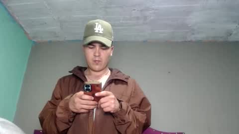 Snapshot of angels_0001 chatting on June 2026 07:10:01 AM angels_0001 online show from June 2026 07:10:01 AM