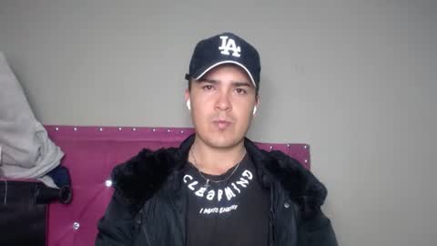 Snapshot of angels_0001 chatting on July 2026 06:20:01 AM angels_0001 online show from July 2026 06:20:01 AM