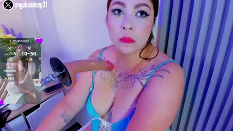 Snapshot of angels__collins chatting on May 2026 09:09:02 PM ANGELS online show from May 2026 09:09:02 PM