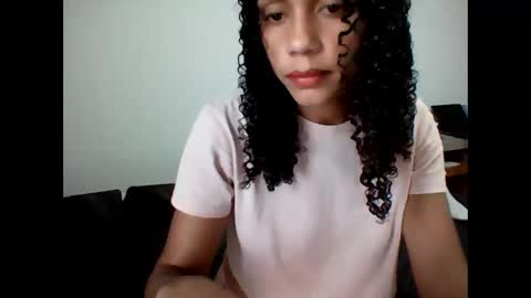 Snapshot of angelsexy888 chatting on October 2025 05:48:02 PM angelsexy888 online show from October 2025 05:48:02 PM