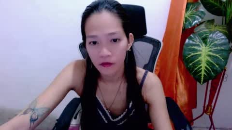 Snapshot of angelyn_slim chatting on August 2026 08:02:01 AM angelyn_slim online show from August 2026 08:02:01 AM