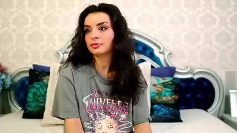 Snapshot of angielips chatting on June 2026 09:07:02 AM Kathy online show from June 2026 09:07:02 AM