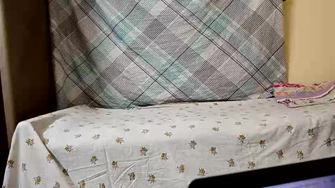 Tutu22 online show from February 2026 07:18:01 PM