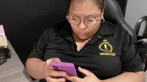 Snapshot of angy_ro12 chatting on January 2025 06:31:02 AM angy online show from January 2025 06:31:02 AM