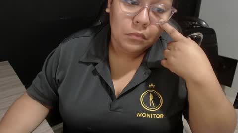 Snapshot of angy_ro12 chatting on January 2025 01:11:01 AM angy online show from January 2025 01:11:01 AM