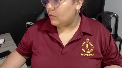 Snapshot of angy_ro12 chatting on February 2025 09:31:01 PM angy online show from February 2025 09:31:01 PM