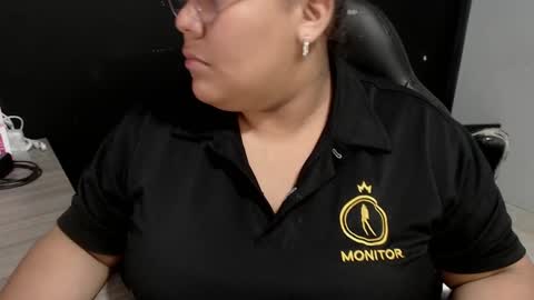 Snapshot of angy_ro12 chatting on March 2025 10:52:02 PM angy online show from March 2025 10:52:02 PM
