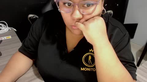 Snapshot of angy_ro12 chatting on March 2025 11:20:01 PM angy online show from March 2025 11:20:01 PM