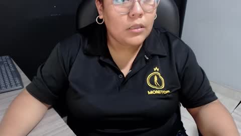 Snapshot of angy_ro12 chatting on September 2025 11:27:01 PM angy online show from September 2025 11:27:01 PM