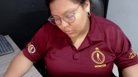 Snapshot of angy_ro12 chatting on September 2025 09:31:02 PM angy online show from September 2025 09:31:02 PM