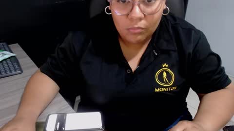 Snapshot of angy_ro12 chatting on October 2025 09:22:01 PM angy online show from October 2025 09:22:01 PM