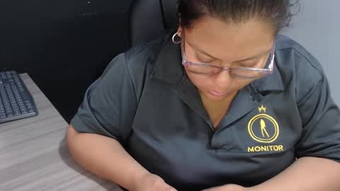 Snapshot of angy_ro12 chatting on October 2025 11:03:02 PM angy online show from October 2025 11:03:02 PM