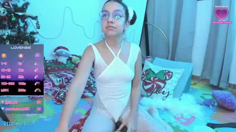 Snapshot of anhala_ chatting on December 2024 07:08:01 AM Anhala Rivera online show from December 2024 07:08:01 AM