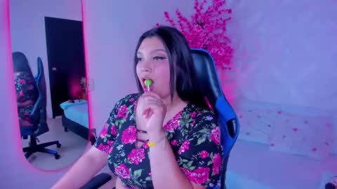 A N I A online show from November 2025 04:01:02 AM