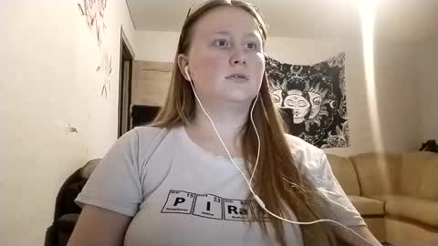 Anika online show from December 2025 10:27:01 PM