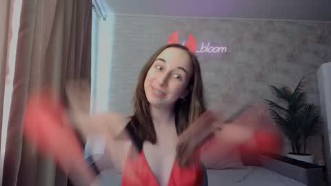 anikabloom online show from January 2025 09:56:02 AM