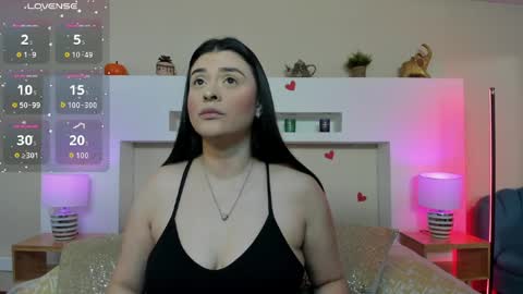 Snapshot of anikaromanof chatting on June 2026 11:34:02 AM Anika Romano online show from June 2026 11:34:02 AM