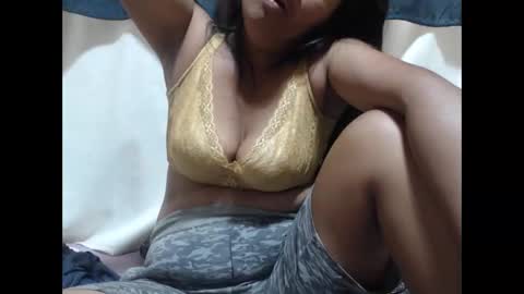 anishey online show from April 2026 12:13:01 PM