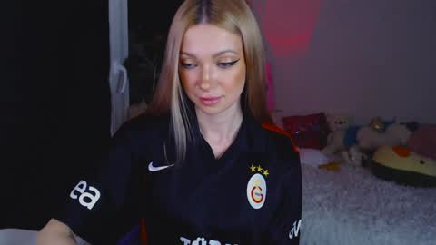 anita_moon_ online show from February 2026 08:26:02 PM