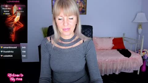 Snapshot of anita_tayson chatting on January 2025 09:50:02 AM Anita online show from January 2025 09:50:02 AM