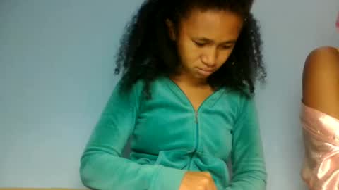 Snapshot of anitaazzh chatting on June 2026 06:58:02 AM anitaazzh online show from June 2026 06:58:02 AM
