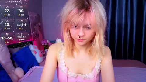 Snapshot of anitasweetness chatting on May 2026 04:03:02 PM anitasweetness online show from May 2026 04:03:02 PM