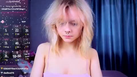 Snapshot of anitasweetness chatting on May 2026 03:38:01 PM anitasweetness online show from May 2026 03:38:01 PM