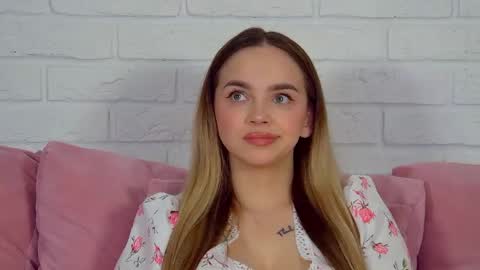 AnitaVenture online show from April 2026 04:26:01 AM