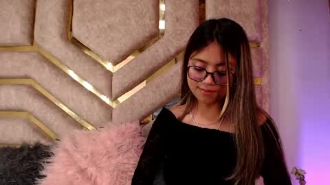 Snapshot of anittarouse chatting on June 2026 05:30:02 PM Anitta Rouse online show from June 2026 05:30:02 PM