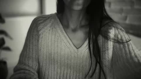 Anje online show from November 2025 07:23:02 PM