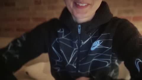 Anje online show from December 2025 06:56:01 PM