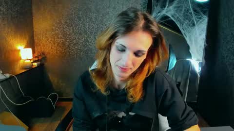 Snapshot of anjella_botton chatting on May 2026 04:07:02 AM Angel online show from May 2026 04:07:02 AM