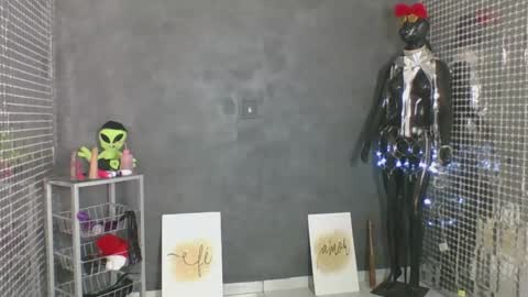 Snapshot of anjinhama chatting on May 2026 10:16:02 PM Hello My name is NaiaraPv is OPEN online show from May 2026 10:16:02 PM