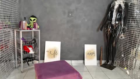 Snapshot of anjinhama chatting on June 2026 02:29:01 AM Hello My name is NaiaraPv is OPEN online show from June 2026 02:29:01 AM