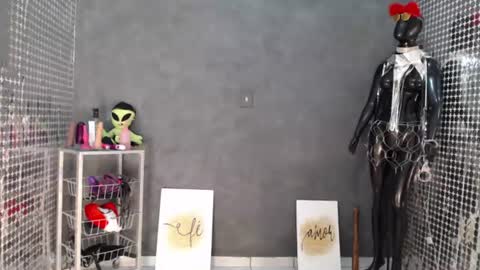 Snapshot of anjinhama chatting on June 2026 01:21:02 PM Hello My name is NaiaraPv is OPEN online show from June 2026 01:21:02 PM