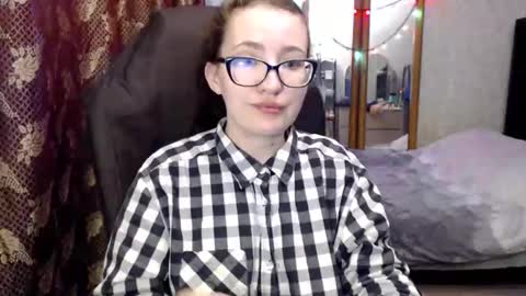 Snapshot of ankey_rayah chatting on May 2026 11:00:01 PM Nameless online show from May 2026 11:00:01 PM