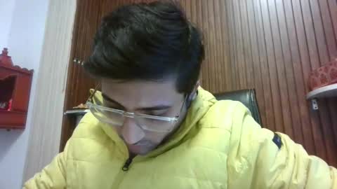 Slave looking for Mistress online show from January 2026 10:39:01 AM