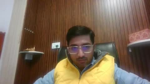 Slave looking for Mistress online show from February 2026 10:53:02 AM