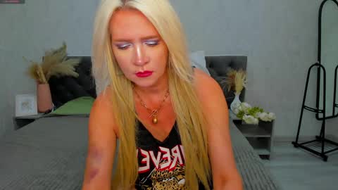 Luna Lady online show from June 2026 09:31:02 AM