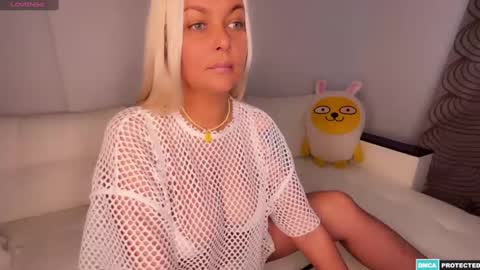 Anna online show from December 2024 06:32:01 AM