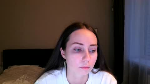 anna beell online show from June 2026 07:45:02 PM