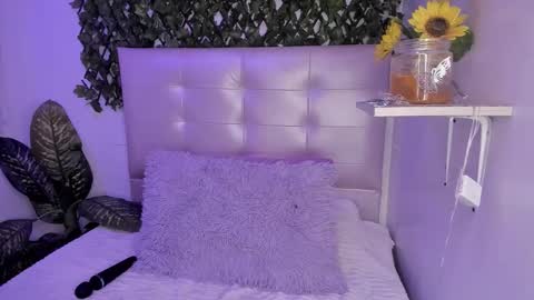 ANNA online show from November 2025 04:55:02 AM