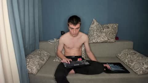 Snapshot of anna_jason chatting on December 2024 06:12:02 PM Fansly Jason sweet ass online show from December 2024 06:12:02 PM