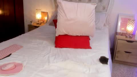 Snapshot of anna_sex_69 chatting on September 2025 10:31:02 PM online show from September 2025 10:31:02 PM