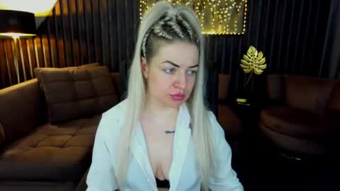 anna_snow9 online show from May 2026 05:56:02 AM