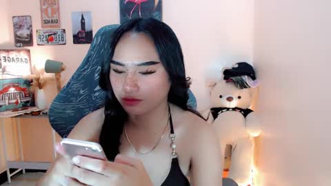 SWEET ANNA online show from March 2025 06:08:02 PM