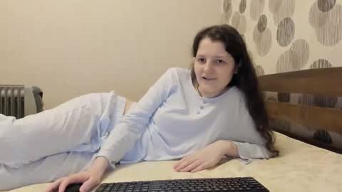 Snapshot of annaahcharm chatting on June 2026 10:26:01 PM annaahcharm online show from June 2026 10:26:01 PM