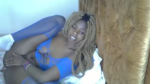 annabellapretty online show from October 2025 01:17:02 AM