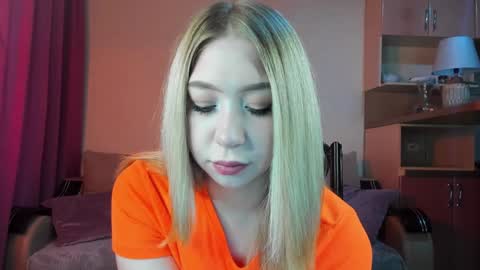 Snapshot of annabelle_art chatting on February 2025 11:38:02 AM Annabelle online show from February 2025 11:38:02 AM